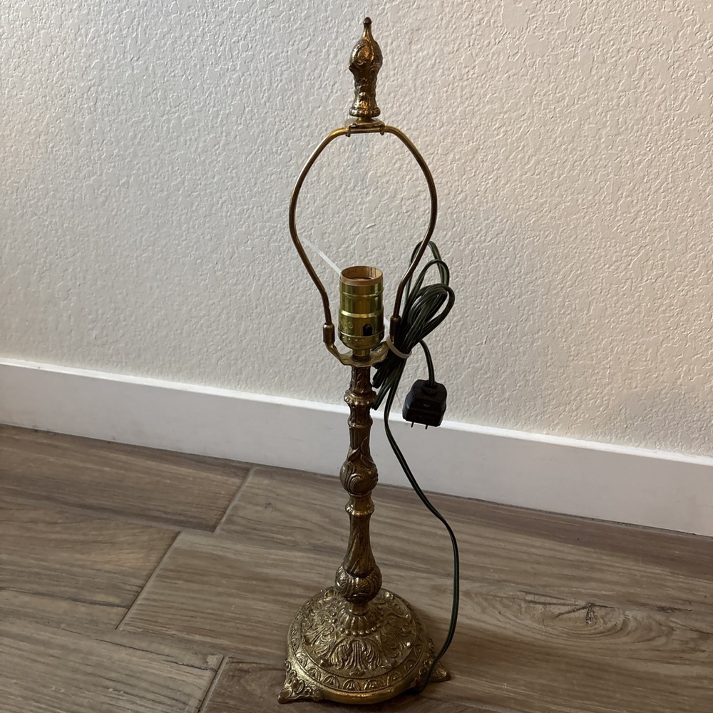 Vintage Brass Tone Metal Victorian Style Gold Table Lamp 22” - Tested, Works!
